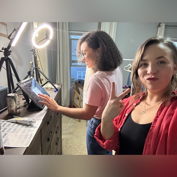 COPY - Like this listing to know when I’m live! - Picture 4 of 6